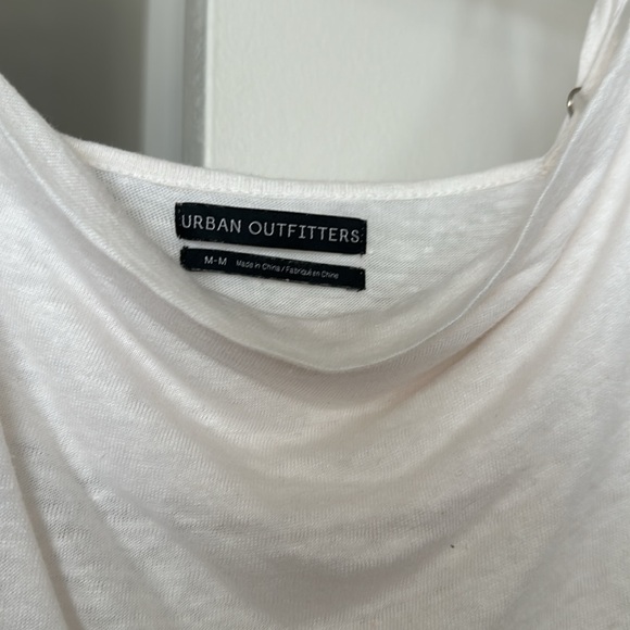 UO Cowl Tank - Picture 2 of 3